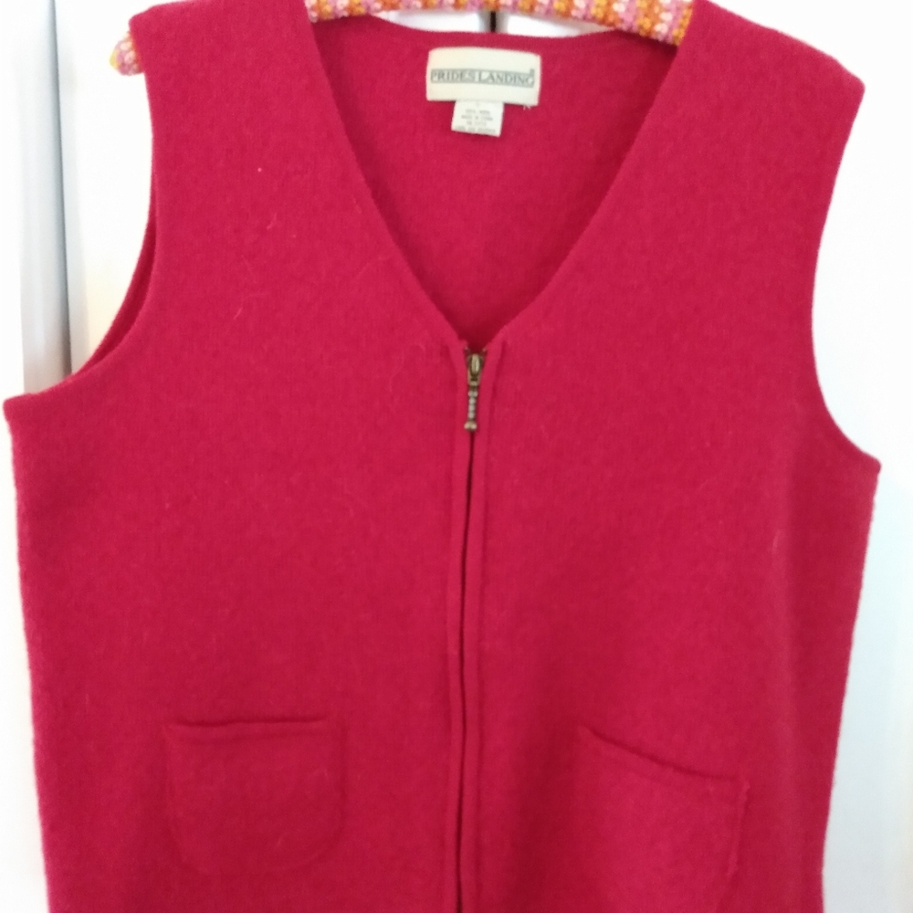 Women's wool vest